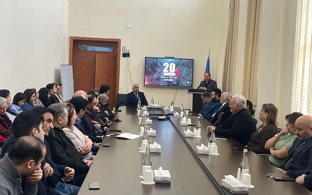 İqtisadiyyat İnstitutunda 20 Yanvar şəhidlərinin xatirəsi yad edilib 4