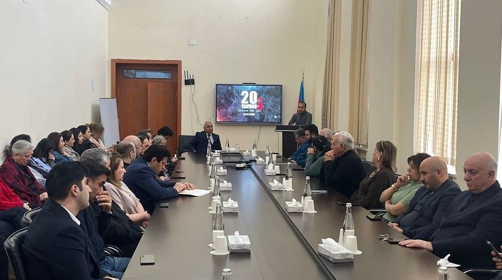 İqtisadiyyat İnstitutunda 20 Yanvar şəhidlərinin xatirəsi yad edilib 6