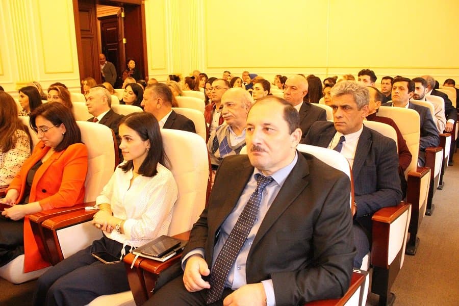 İqtisadiyyat İnstitutunun yaradılmasının 66 illiyi münasibəti ilə tədbir keçirilib 4