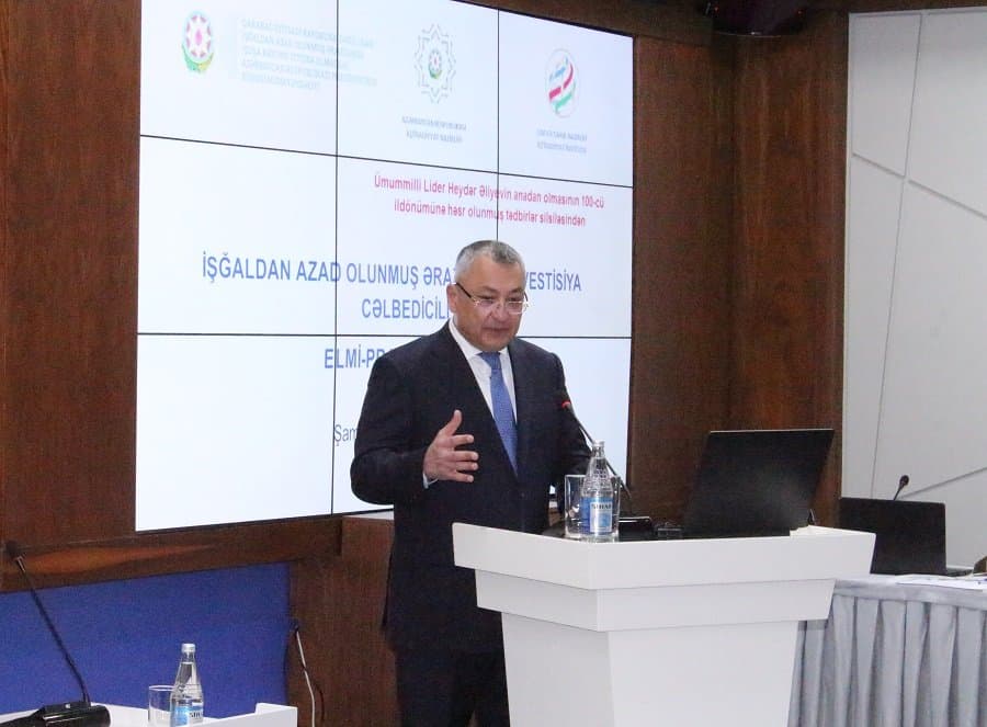 “İşğaldan azad olunmuş ərazilərin investisiya cəlbediciliyi” mövzusunda elmi-praktik konfrans keçirilib 8
