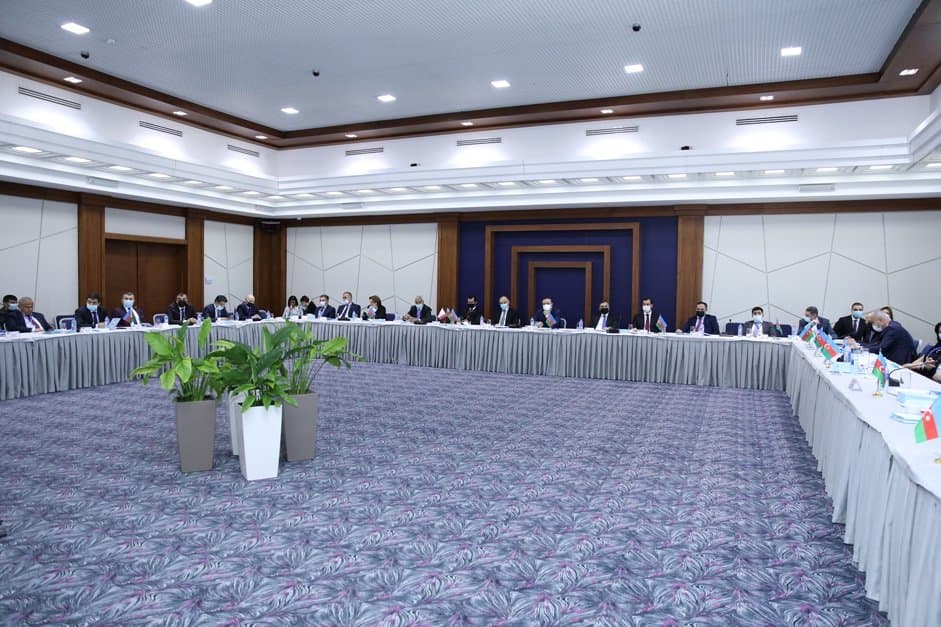 Şamaxıda “İşğaldan azad olunmuş ərazilərin innovativ iqtisadi inkişaf imkanları” mövzusunda konfrans 10
